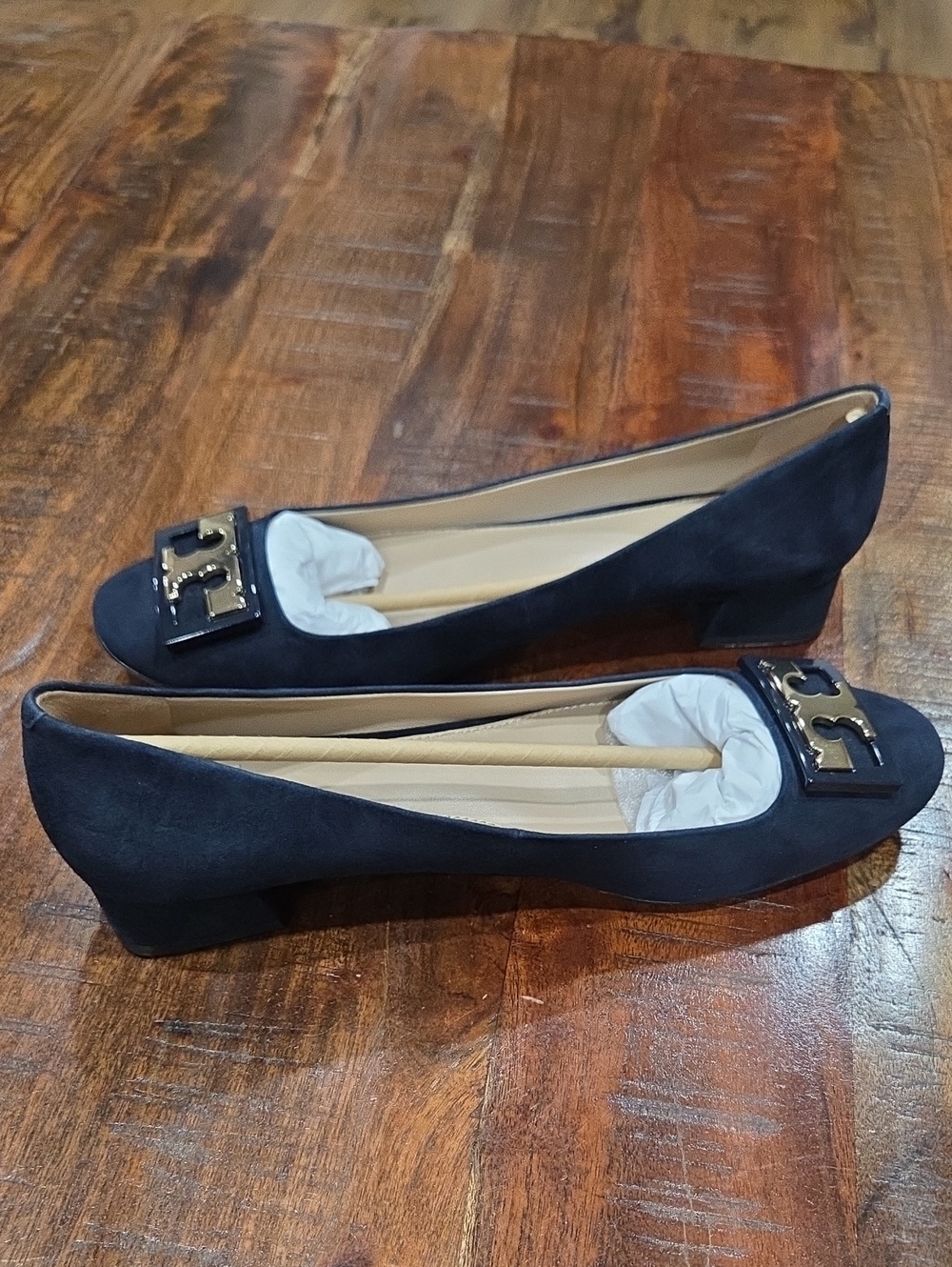 Tory Burch NIB Navy Suede GIGI Pump - Picture 8 of 10